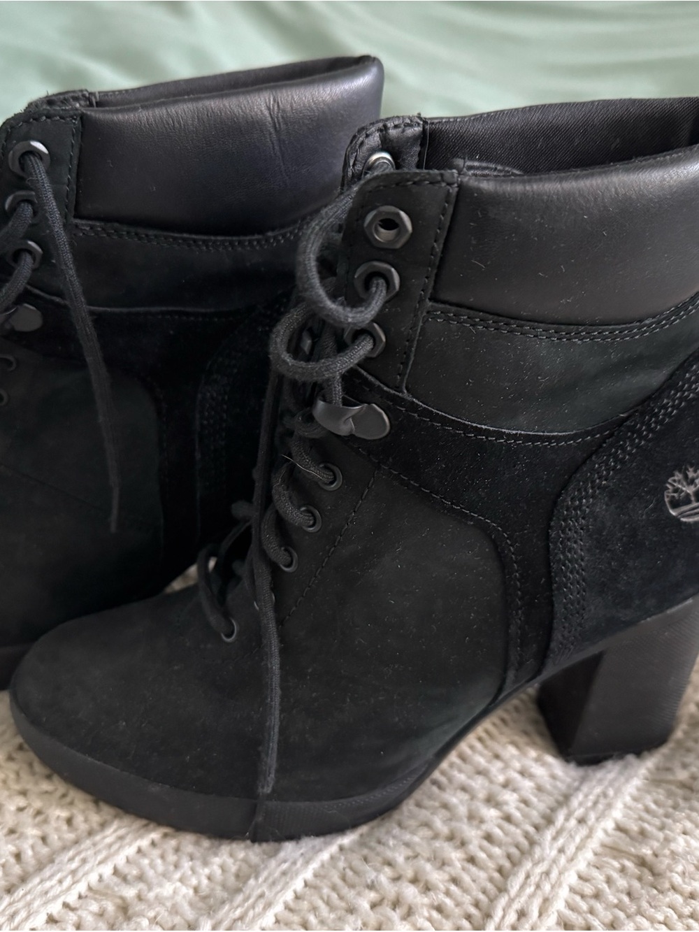 Timberland Black Lace-Up Suede Heeled Ankle Boots
